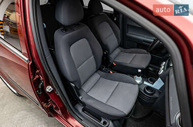 Хэтчбек Mitsubishi Colt 2007 в 
