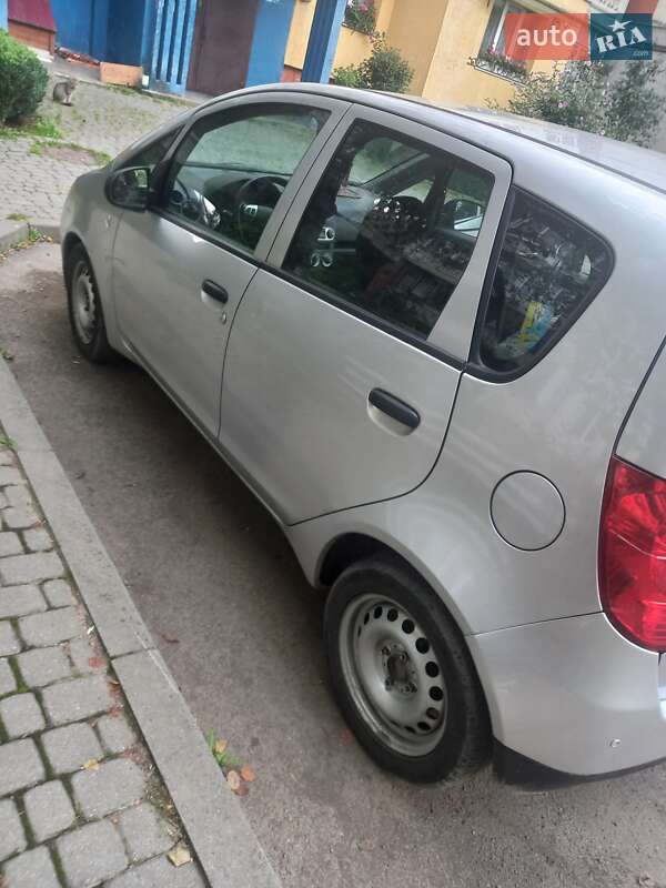 Mitsubishi Colt 2010
