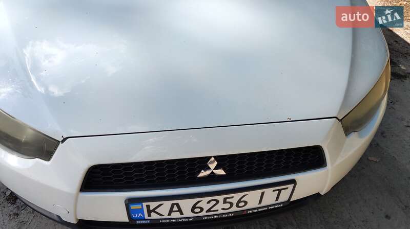 Хетчбек Mitsubishi Colt 2010 в Києві