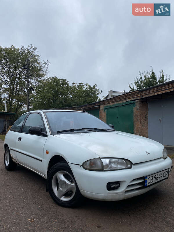 Хетчбек Mitsubishi Colt 1992 в Чернігові