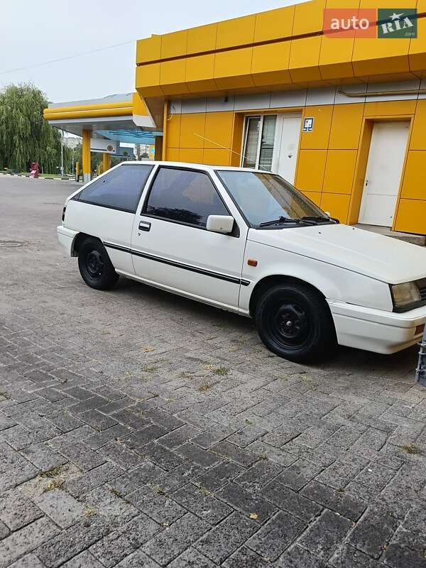 Хетчбек Mitsubishi Colt 1987 в Рівному