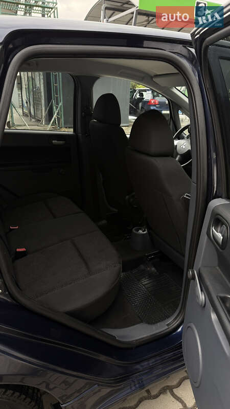 Хэтчбек Mitsubishi Colt 2012 в Черновцах