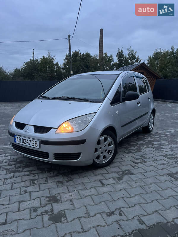 Хэтчбек Mitsubishi Colt 2006 в Баре