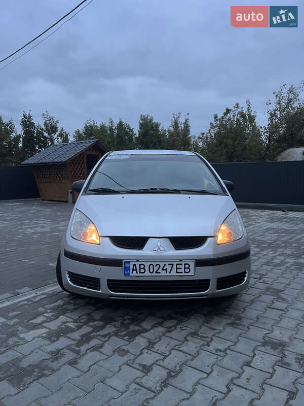 Хэтчбек Mitsubishi Colt 2006 в Баре