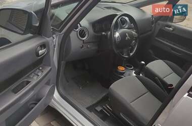 Хетчбек Mitsubishi Colt 2012 в 