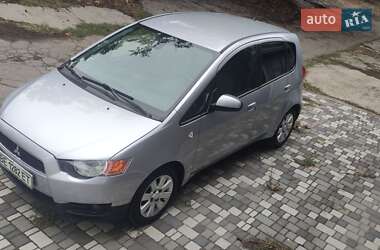 Хетчбек Mitsubishi Colt 2012 в 