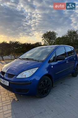 Хетчбек Mitsubishi Colt 2008 в 