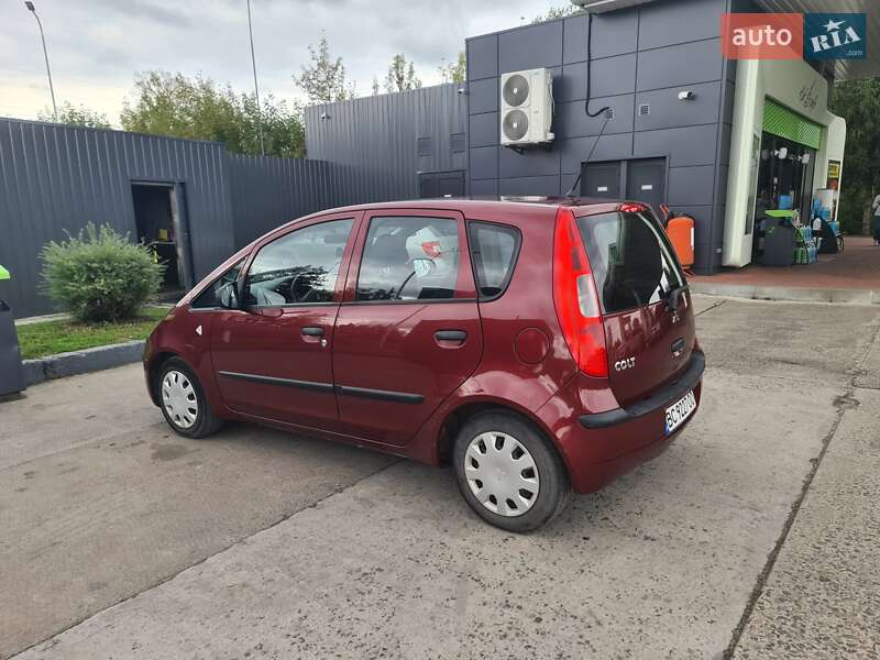 Хэтчбек Mitsubishi Colt 2005 в Рава-Русской фото 8 Хэтчбек Mitsubishi Colt 2005 в Рава-Русской