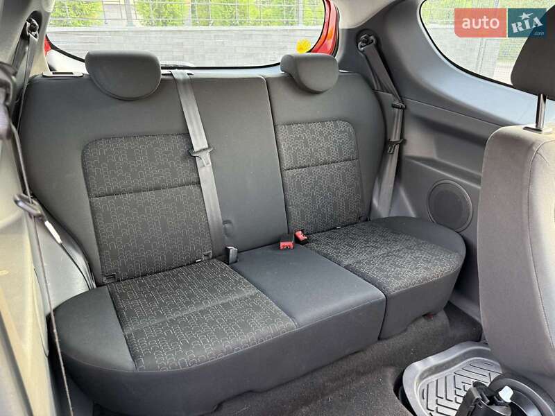 Хэтчбек Mitsubishi Colt 2009 в Львове