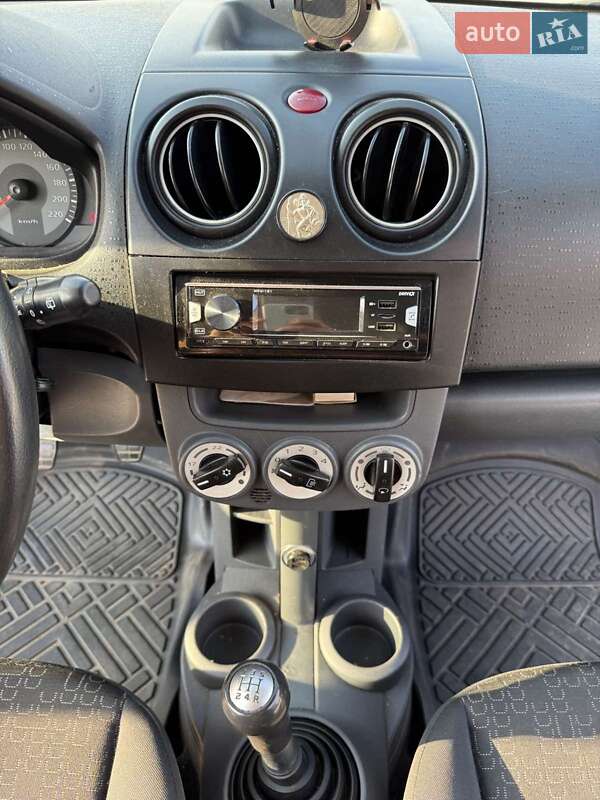 Хэтчбек Mitsubishi Colt 2009 в Львове