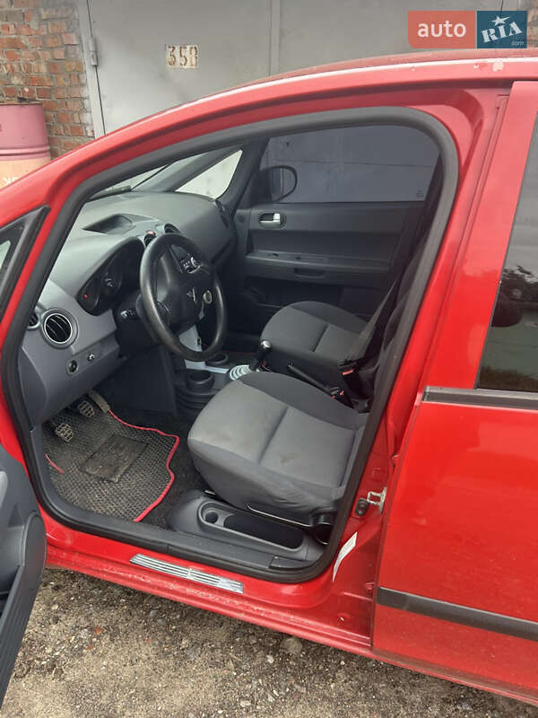 Хетчбек Mitsubishi Colt 2007 в Конотопі