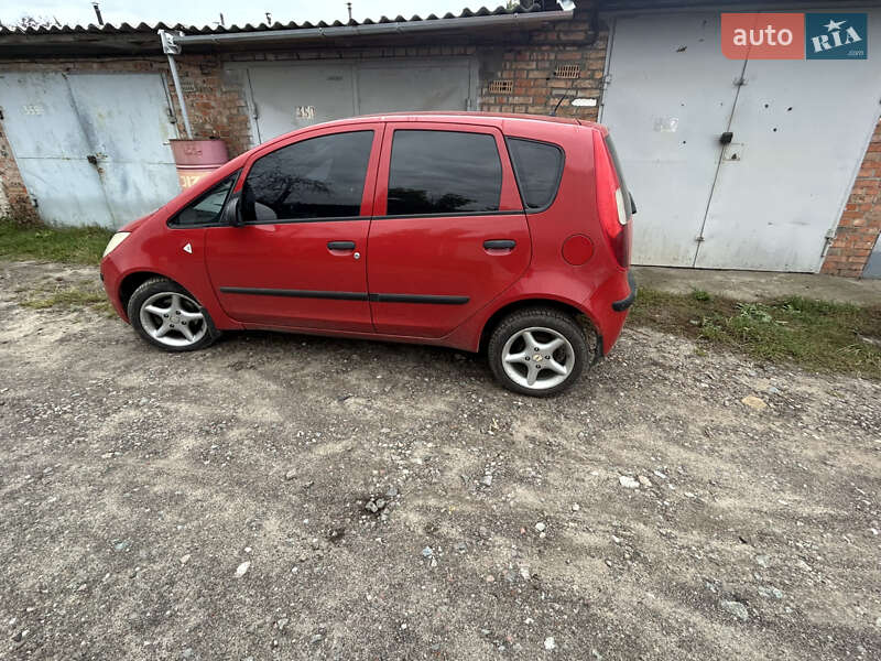 Хетчбек Mitsubishi Colt 2007 в Конотопі