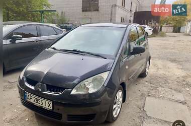 Хэтчбек Mitsubishi Colt 2005 в 