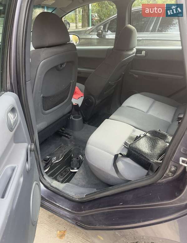 Хетчбек Mitsubishi Colt 2005 в Дніпрі