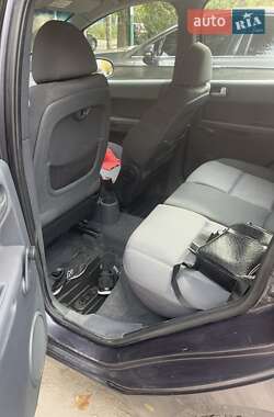 Хэтчбек Mitsubishi Colt 2005 в 