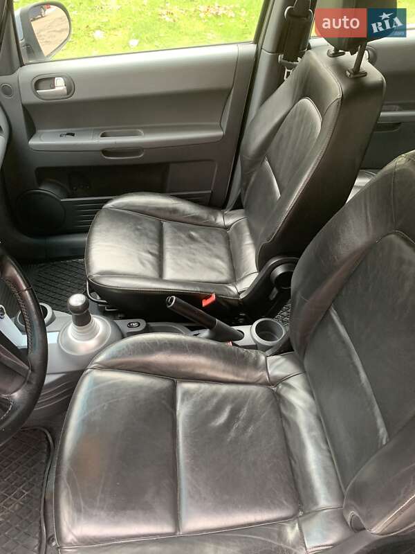 Хэтчбек Mitsubishi Colt 2005 в Львове