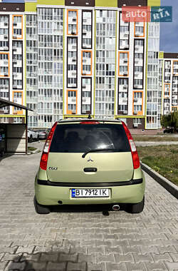 Хэтчбек Mitsubishi Colt 2005 в 