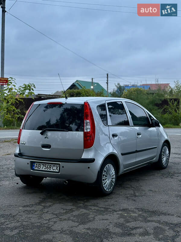 Хэтчбек Mitsubishi Colt 2006 в Виннице