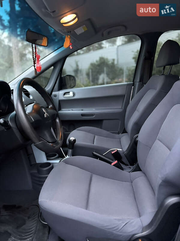Хэтчбек Mitsubishi Colt 2006 в Виннице