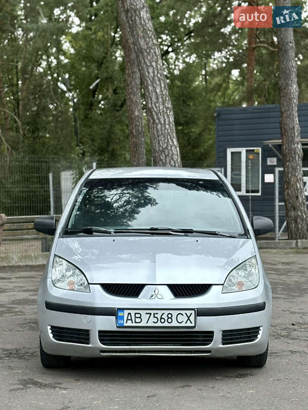 Хэтчбек Mitsubishi Colt 2006 в Виннице