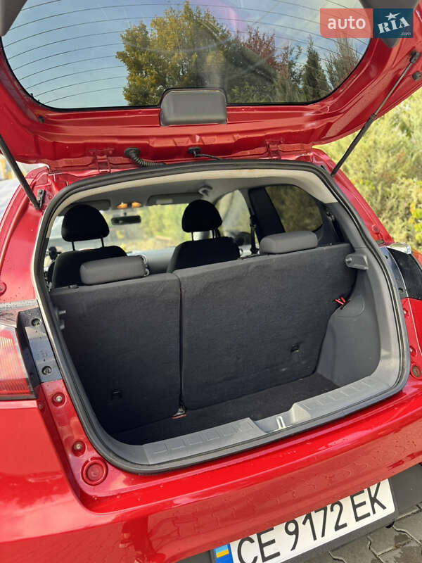 Хэтчбек Mitsubishi Colt 2009 в Кицмани фото 7 Хэтчбек Mitsubishi Colt 2009 в Кицмани