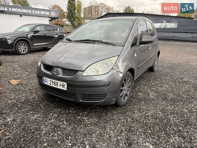 Хетчбек Mitsubishi Colt 2008 в 