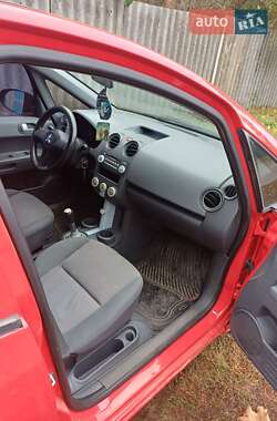 Хэтчбек Mitsubishi Colt 2006 в 