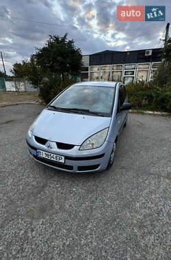 Хетчбек Mitsubishi Colt 2007 в  Хетчбек Mitsubishi Colt 2007 в