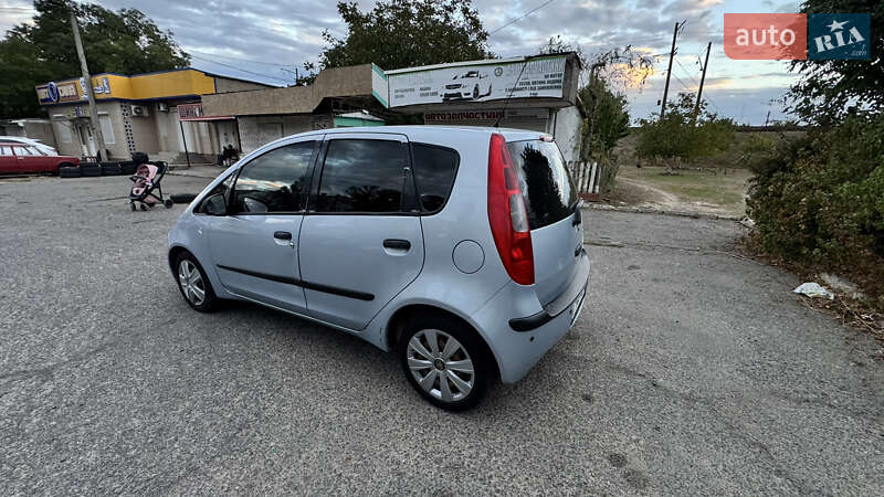 Хетчбек Mitsubishi Colt 2007 в Білгороді-Дністровському фото 13 Хетчбек Mitsubishi Colt 2007 в Білгороді-Дністровському