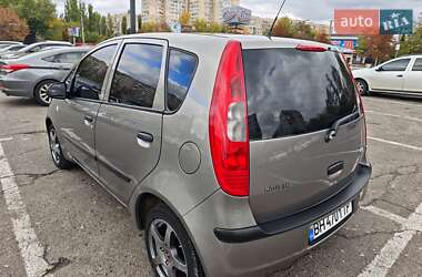 Хетчбек Mitsubishi Colt 2008 в  фото 2 Хетчбек Mitsubishi Colt 2008 в