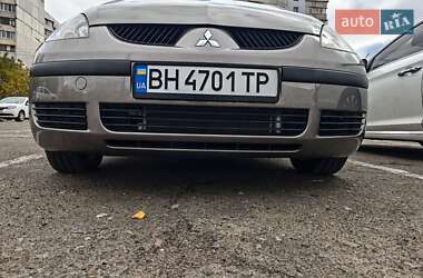 Хетчбек Mitsubishi Colt 2008 в  фото 30 Хетчбек Mitsubishi Colt 2008 в