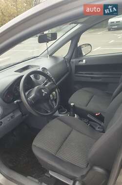 Хэтчбек Mitsubishi Colt 2008 в 