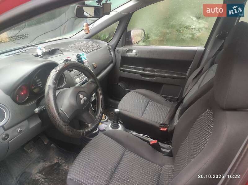 Хетчбек Mitsubishi Colt 2008 в Ічні фото 6 Хетчбек Mitsubishi Colt 2008 в Ічні
