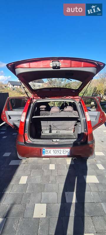 Хетчбек Mitsubishi Colt 2006 в Хмельницькому фото 10 Хетчбек Mitsubishi Colt 2006 в Хмельницькому
