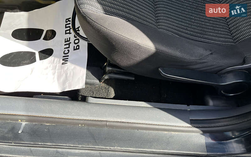 Хетчбек Mitsubishi Colt 2008 в Коломиї фото 19 Хетчбек Mitsubishi Colt 2008 в Коломиї