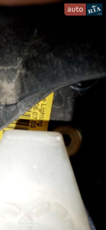 Хетчбек Mitsubishi Colt 2005 в Звягелі