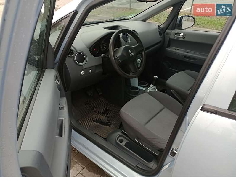 Хэтчбек Mitsubishi Colt 2006 в Ивано-Франковске