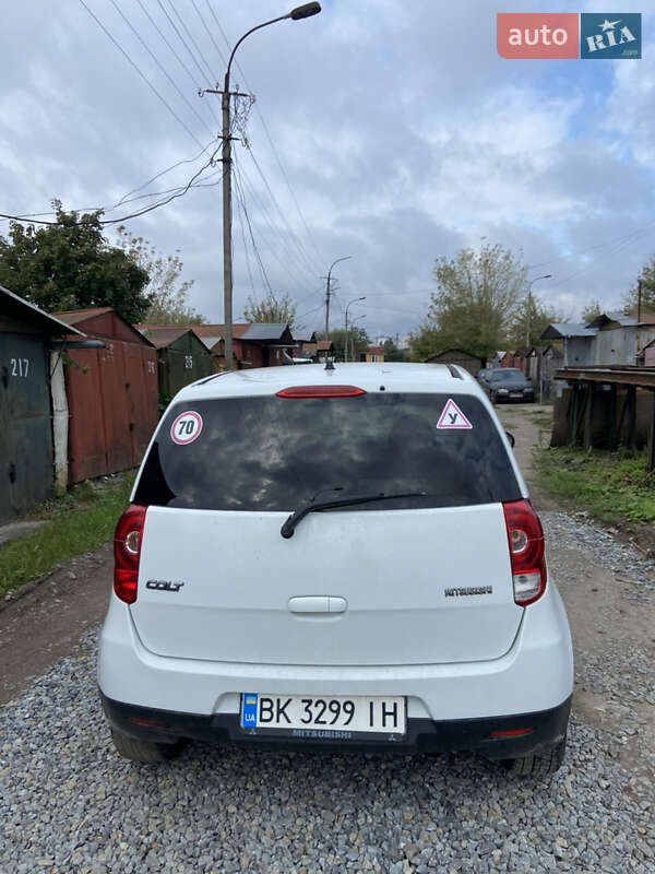 Хетчбек Mitsubishi Colt 2009 в Рівному фото 5 Хетчбек Mitsubishi Colt 2009 в Рівному