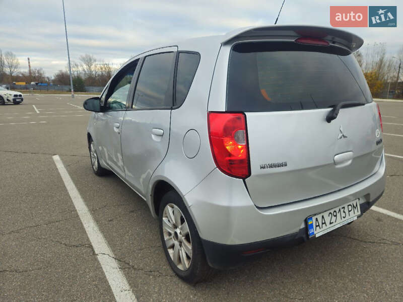Хетчбек Mitsubishi Colt 2009 в Бердичеві фото 3 Хетчбек Mitsubishi Colt 2009 в Бердичеві