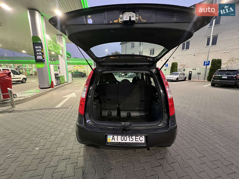 Хэтчбек Mitsubishi Colt 2005 в Киеве