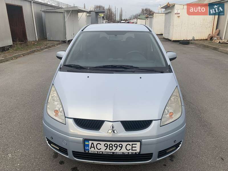 Хэтчбек Mitsubishi Colt 2007 в Луцке фото 7 Хэтчбек Mitsubishi Colt 2007 в Луцке
