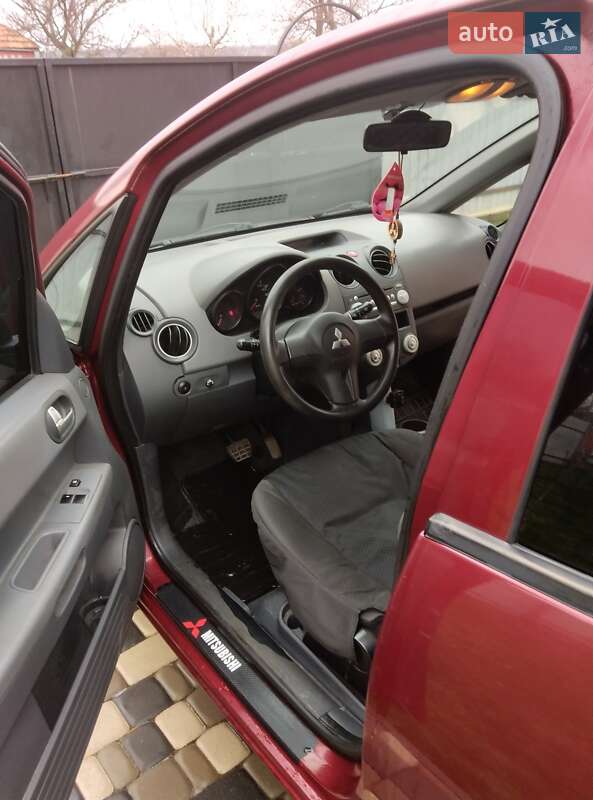 Хэтчбек Mitsubishi Colt 2006 в Кропивницком фото 4 Хэтчбек Mitsubishi Colt 2006 в Кропивницком