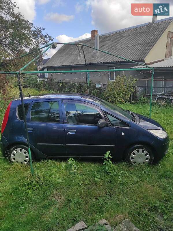 Хэтчбек Mitsubishi Colt 2004 в Почаеве фото 9 Хэтчбек Mitsubishi Colt 2004 в Почаеве
