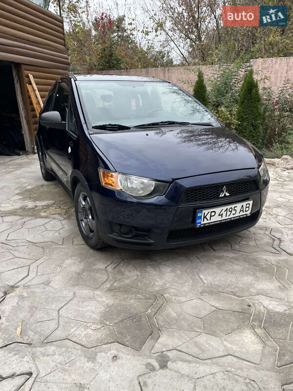 Хэтчбек Mitsubishi Colt 2010 в Запорожье фото 2 Хэтчбек Mitsubishi Colt 2010 в Запорожье