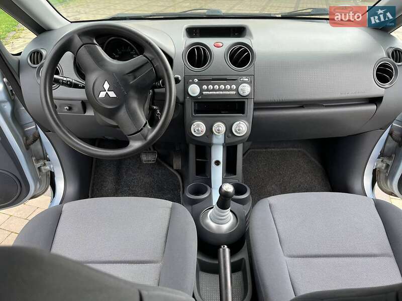 Хетчбек Mitsubishi Colt 2006 в Луцьку фото 10 Хетчбек Mitsubishi Colt 2006 в Луцьку