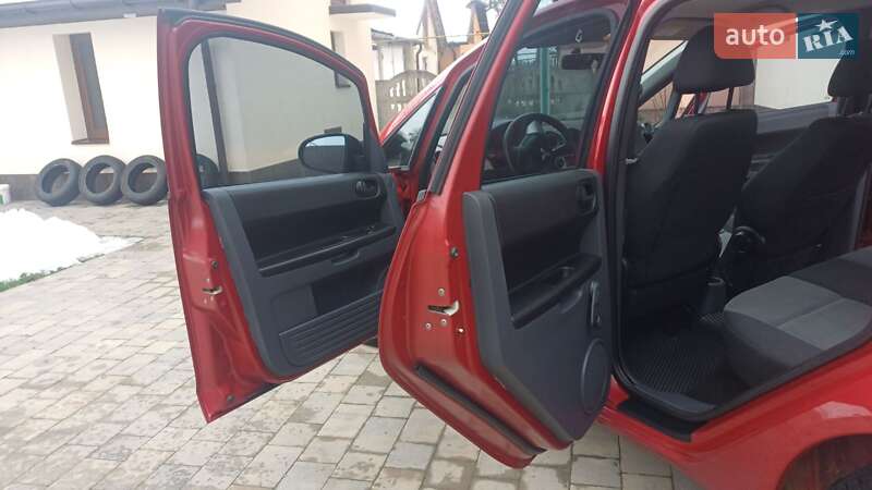 Хэтчбек Mitsubishi Colt 2008 в Дрогобыче