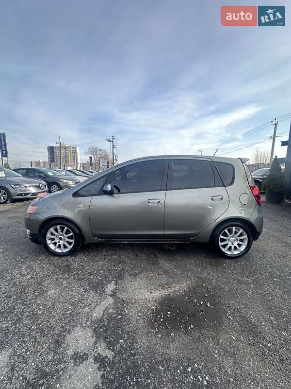 Хетчбек Mitsubishi Colt 2009 в Білогородці