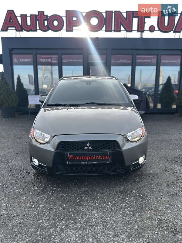 Хетчбек Mitsubishi Colt 2009 в Білогородці