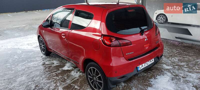 Хэтчбек Mitsubishi Colt 2008 в Черкассах фото 5 Хэтчбек Mitsubishi Colt 2008 в Черкассах