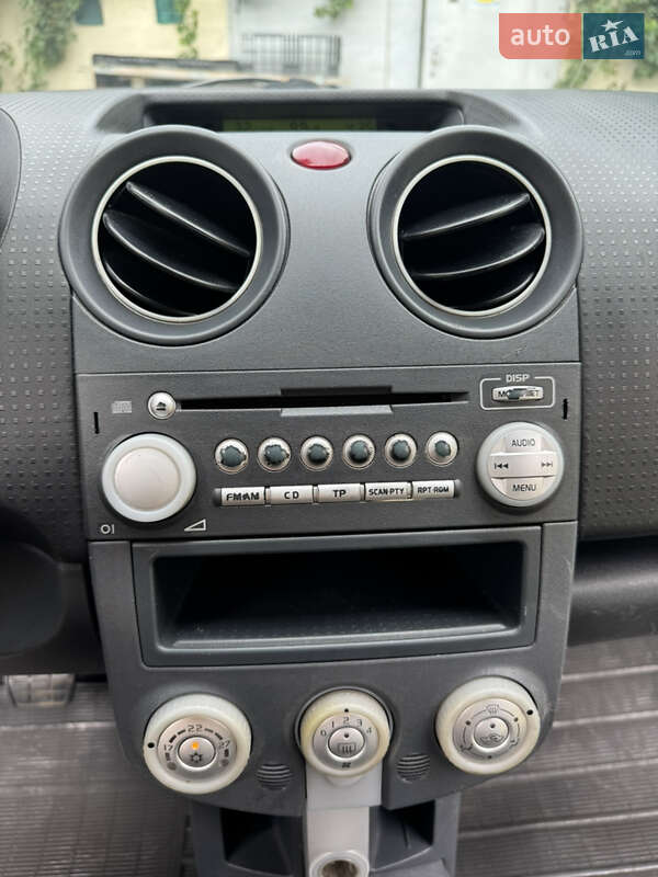 Хэтчбек Mitsubishi Colt 2008 в Киеве фото 18 Хэтчбек Mitsubishi Colt 2008 в Киеве
